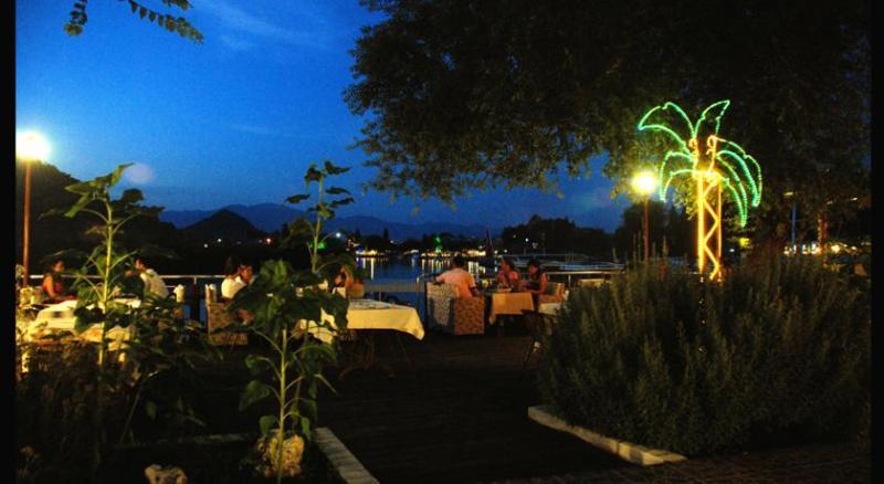 Longhouse Inn Hotel Dalyan Exterior photo