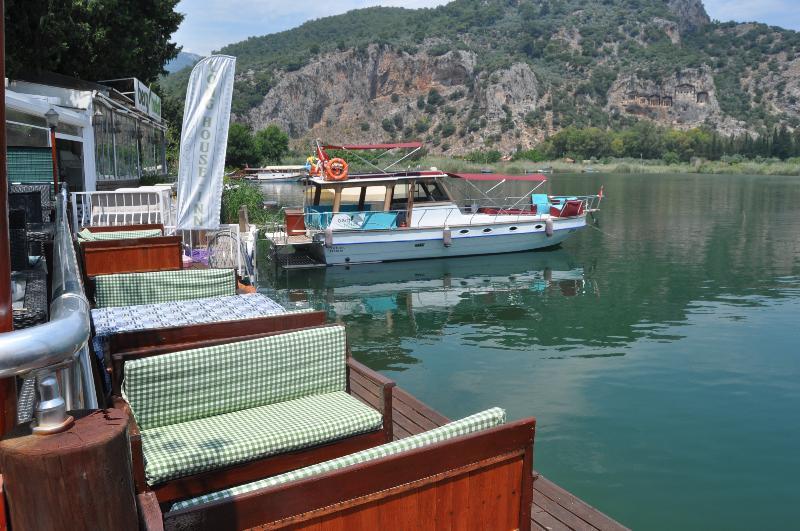Longhouse Inn Hotel Dalyan Exterior photo