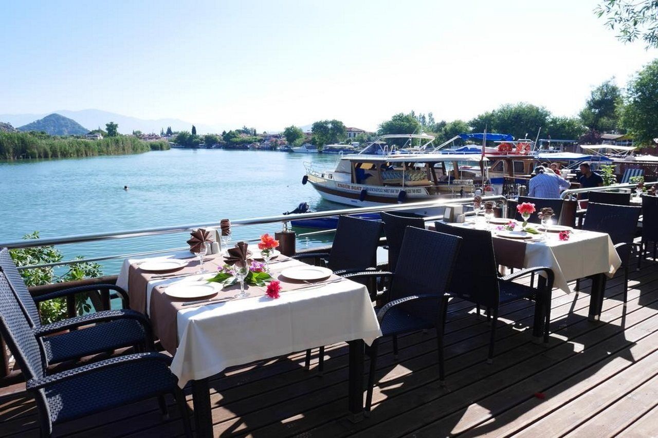 Longhouse Inn Hotel Dalyan Exterior photo